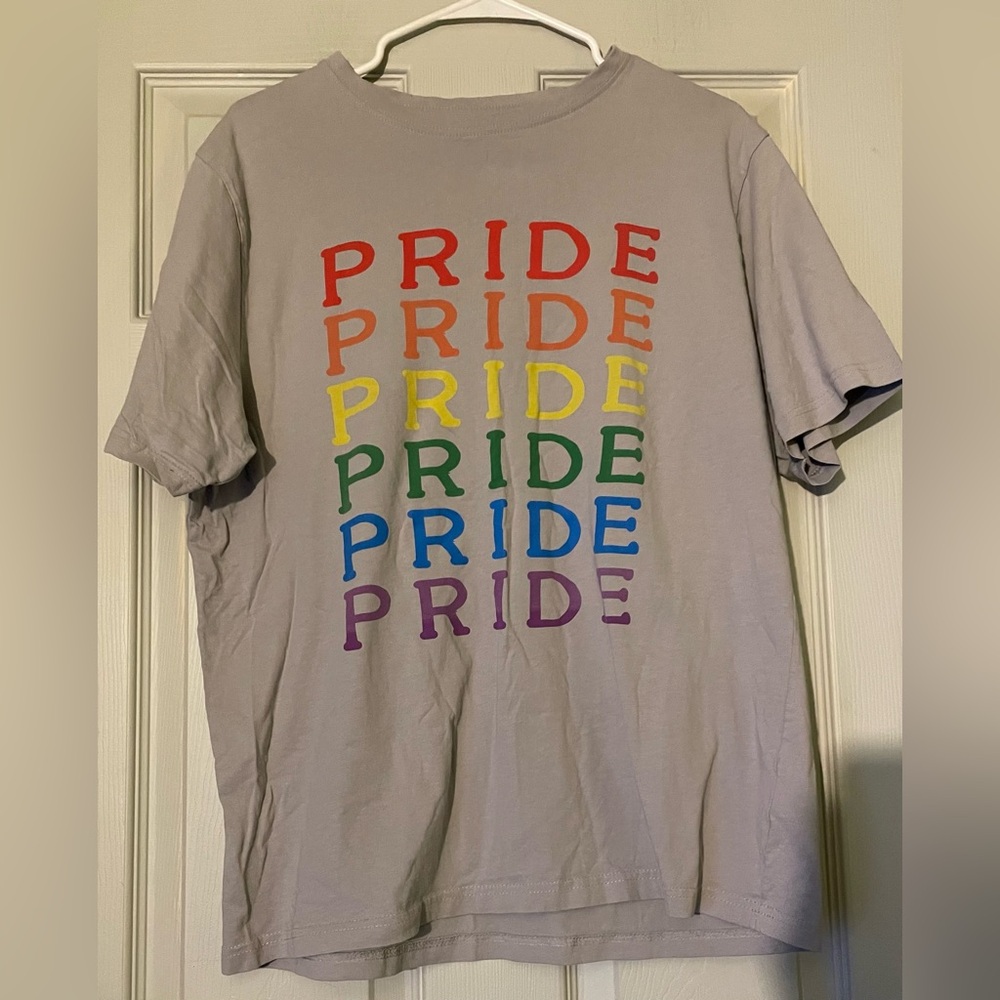Southern spirit Pride Graphic Tee